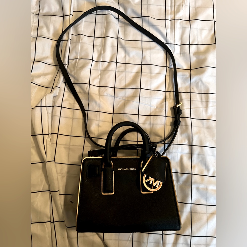 michael kors specchio dillon crossbody bag